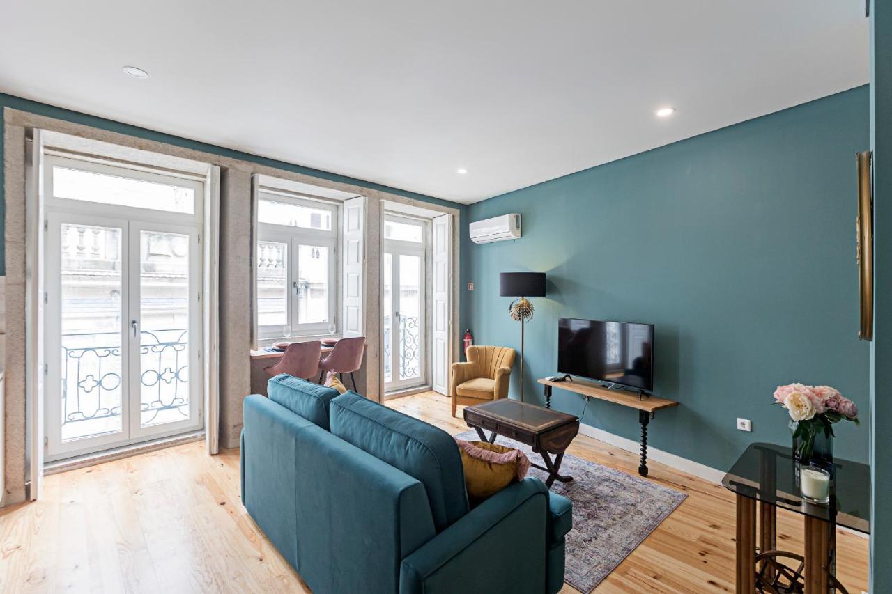 Turquoise Flat W Ac & Balcony By Lovelystay Oporto